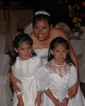 Natasha and Kamila with Carmen Julia in Tarija, October 2004